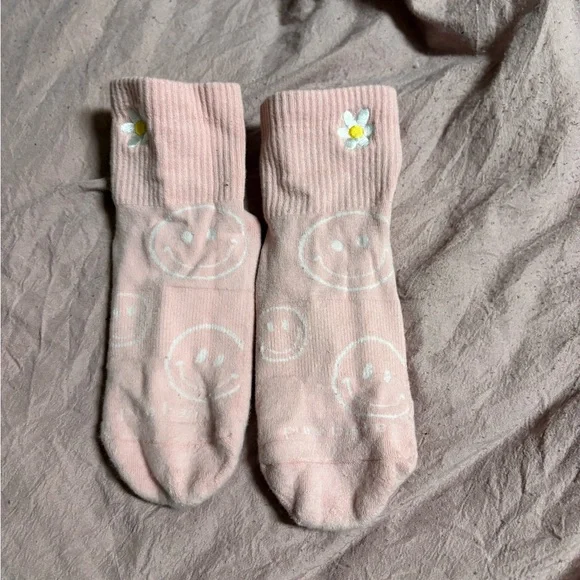 EUC Pure Barre grip socks - Picture 1 of 2